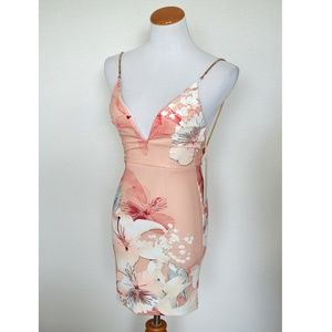 Ginger Fizz ASOS Pascali Bodycon Floral Dress NEW